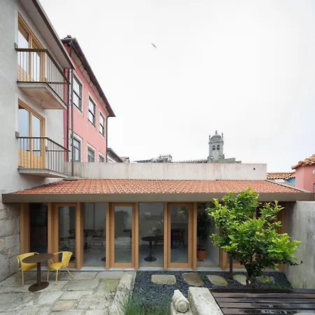 게스트하우스 Na Travessa 4*