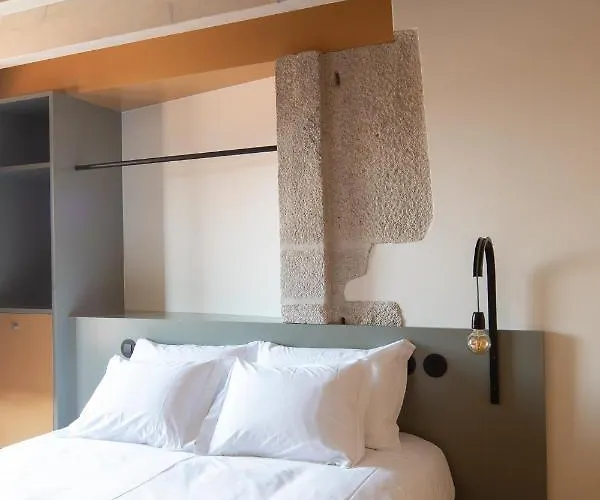 Na Travessa Suítes Pensión Oporto