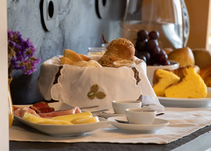 Na Travessa Suítes 4* Oporto