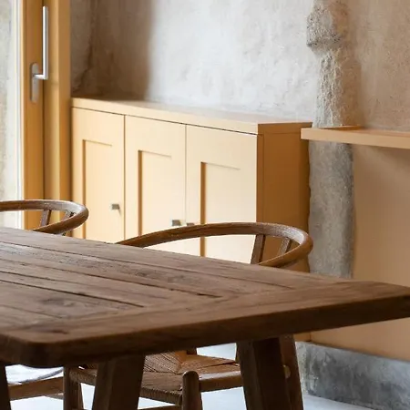 Na Travessa 4* بورتو